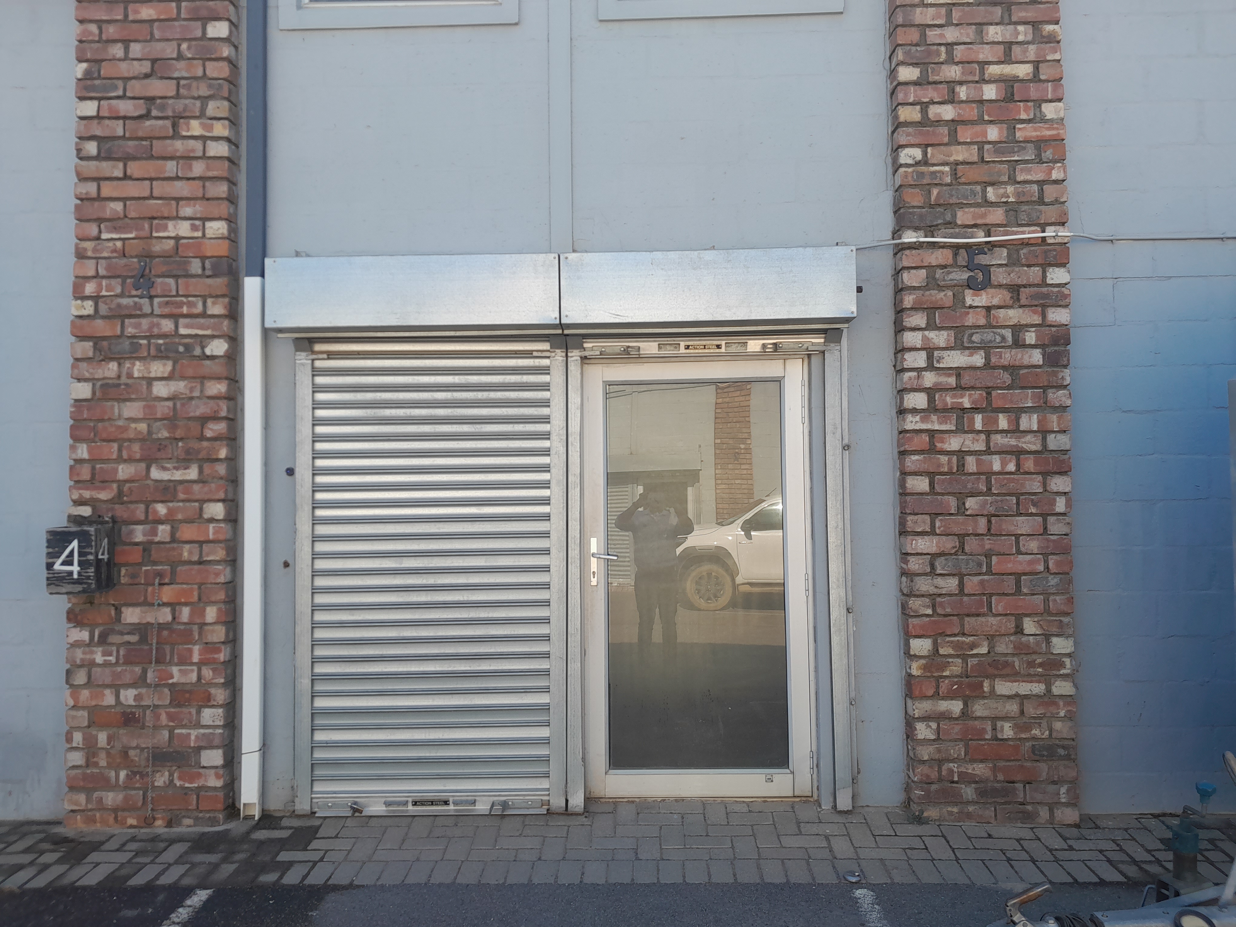 To Let commercial Property for Rent in Broadlands Park Western Cape